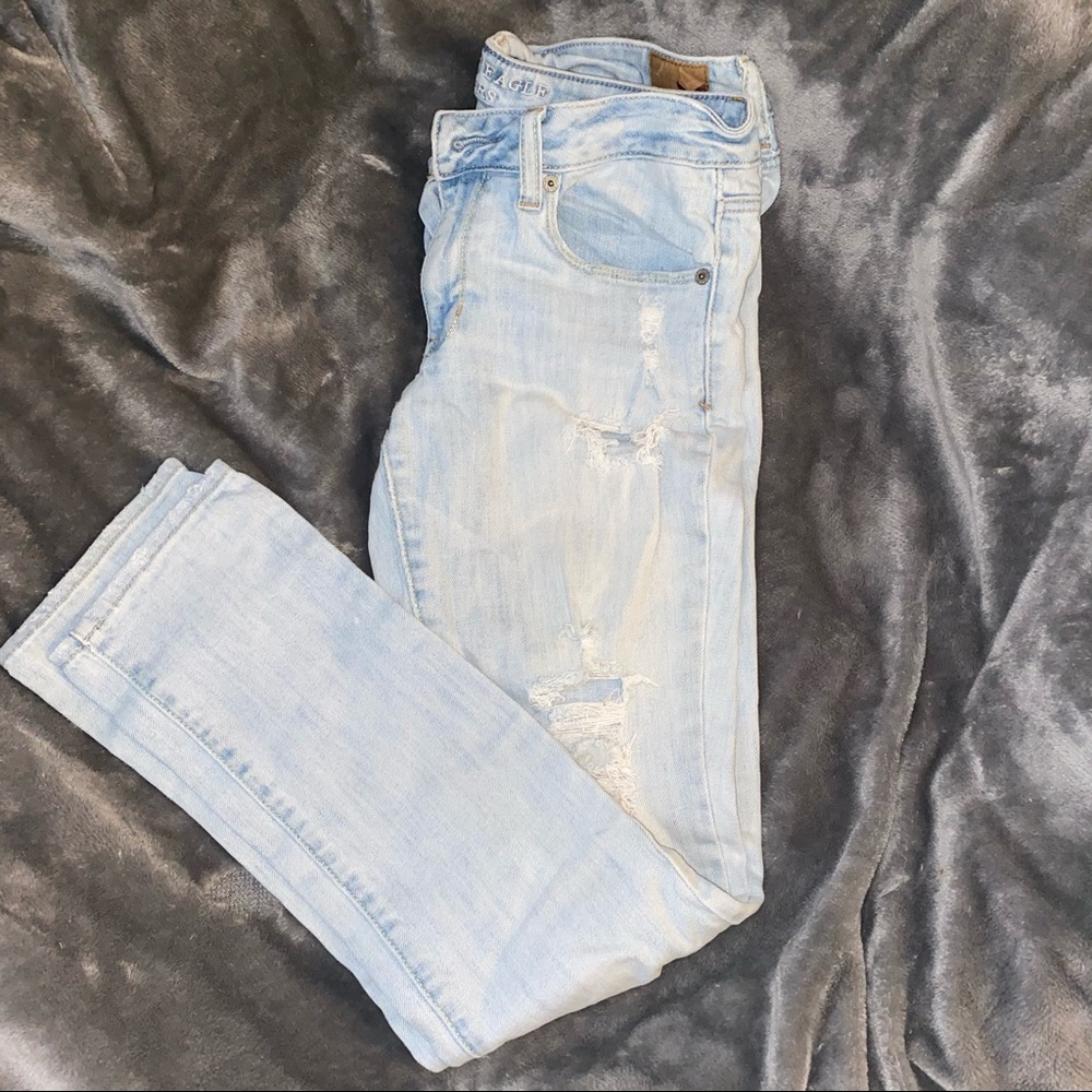 AE Ripped jeans Size 6